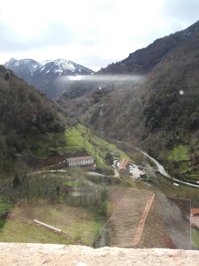 Aparatamento Rural El Oso 3 Pola de Somiedo Exteriér fotografie